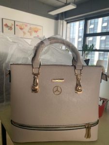 2021 Classy Casual Vintage Leather Handbag photo review